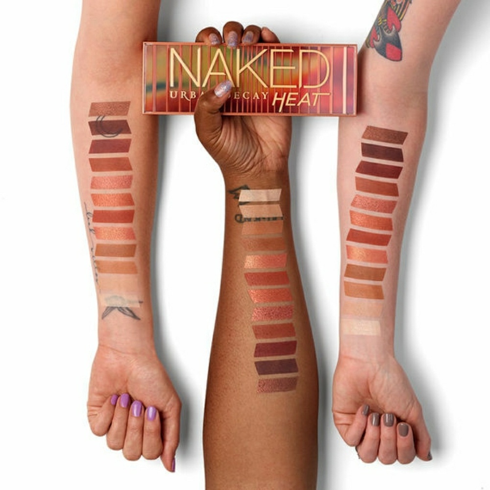 Urban Decay Naked Heat eyeshadow palette - Picture 5 of 8
